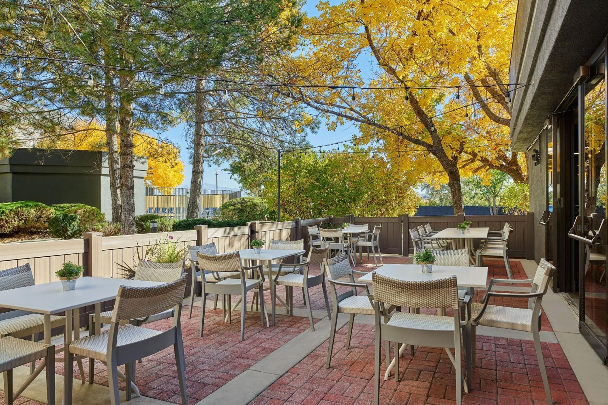 Four Points Marriott Salt Lake City Airport Hotel Exterior photo